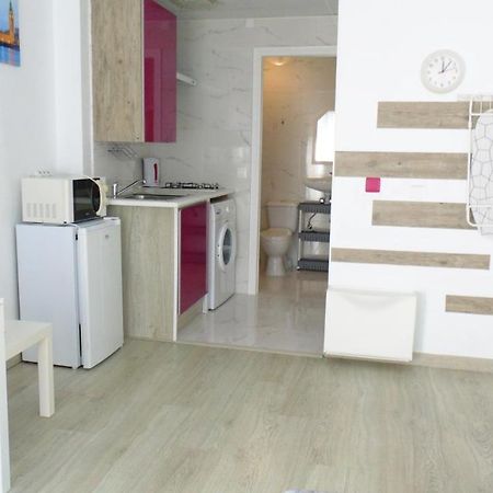 Apartamento En Centro A 150M Del Mar Apolo B Torrevieja Eksteriør billede